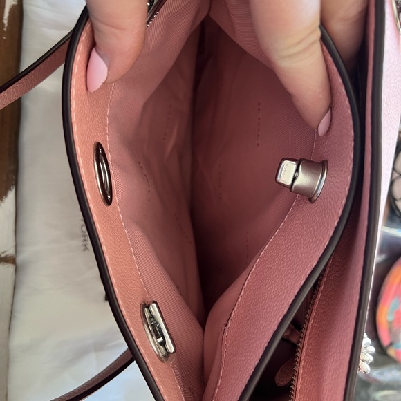 New Condition Coach Tote Light Pink - Picture 7 of 9